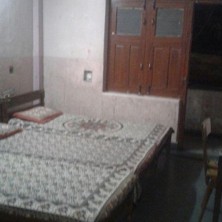 فندق شانتي نيفاس حيدر أباد المظهر الخارجي الصورة